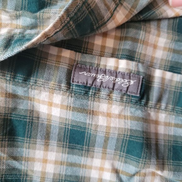 Eddie Bauer Mens Relaxed Fit Plaid Button-Down Shirt Medium Green & Beige Cotton - Picture 3 of 6
